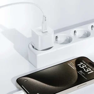 ACEFAST A77 Mini PD 30W GaN Charger - Image 3