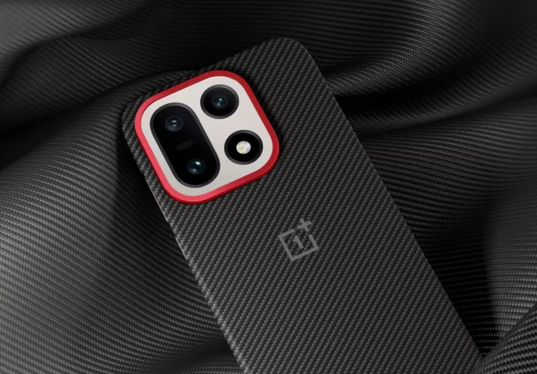 OnePlus 15 Aramid Fiber Magnetic Case