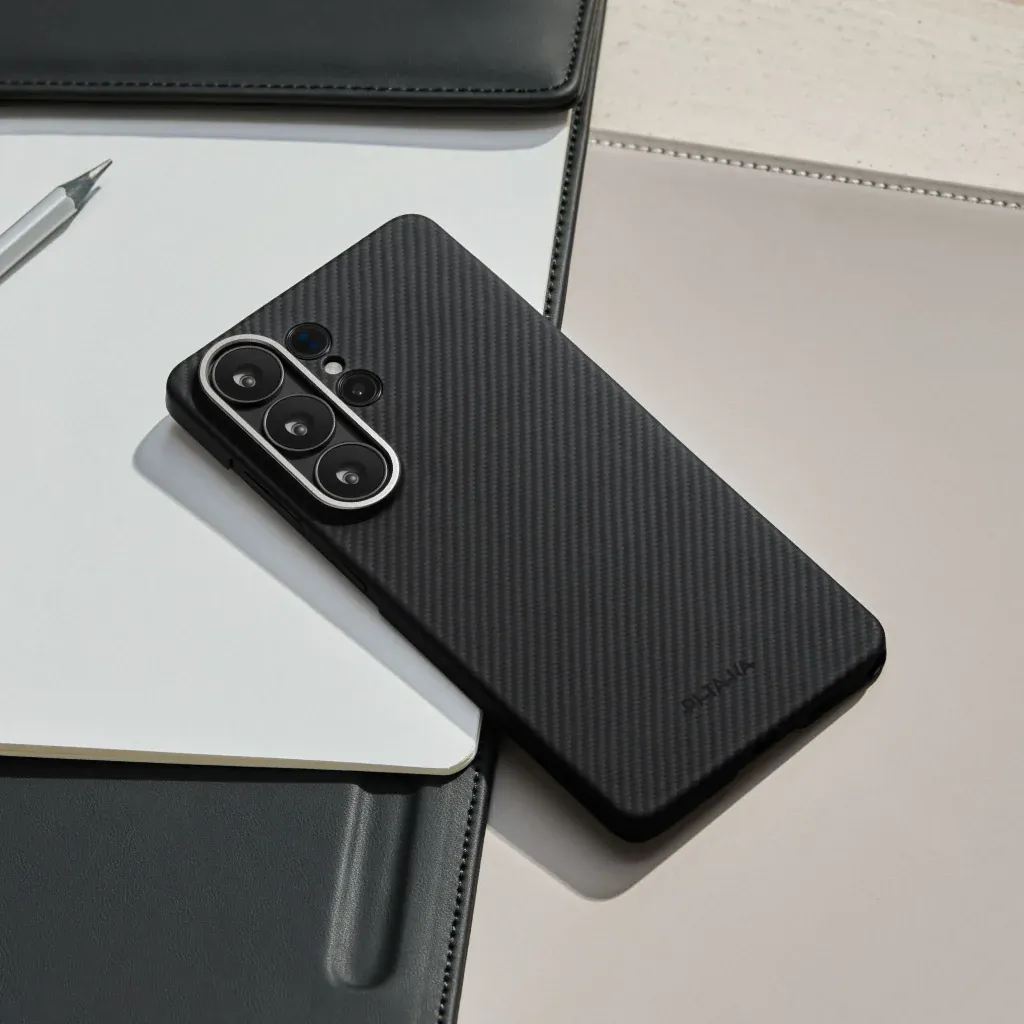 PITAKA Samsung Galaxy S26 Ultra Classic Ultra-Slim Case (Aaron Button)